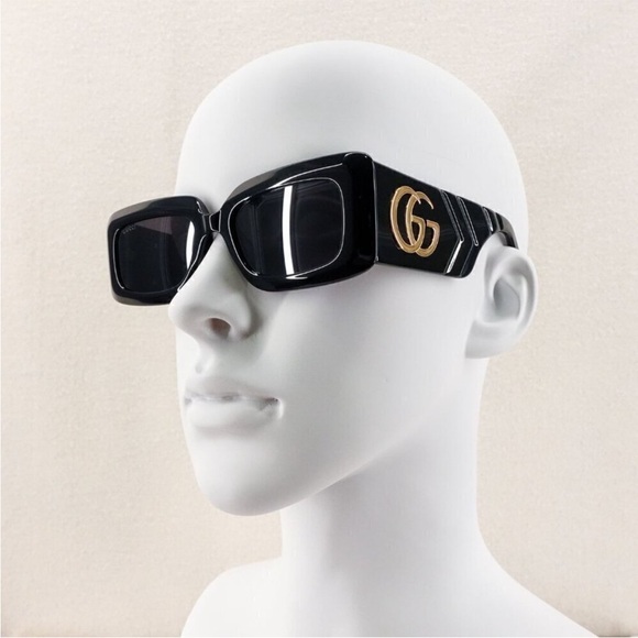 Gucci Glossy Black Sunglasses with Gold Accents - Picture 7 of 8